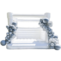 WHITE BOUNCE HOUSE